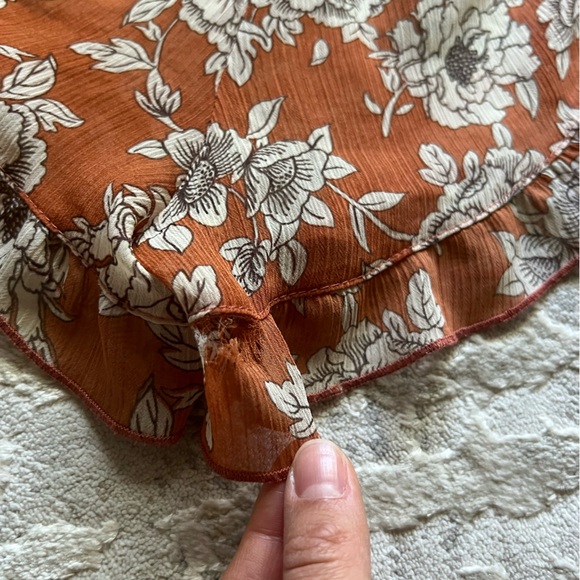 RARE Brandy Melville Orange Floral Sheer Vodi Shorts - Picture 4 of 5